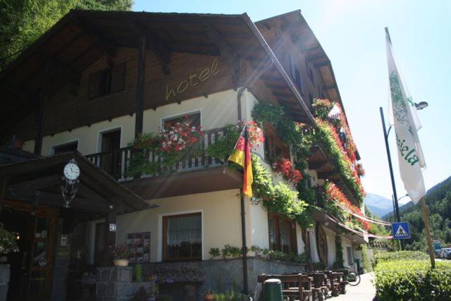 Hotel Daniela Bormio Esterno foto