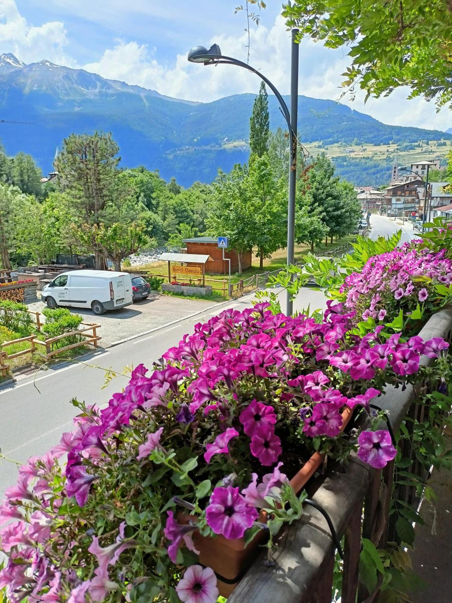 Hotel Daniela Bormio Esterno foto