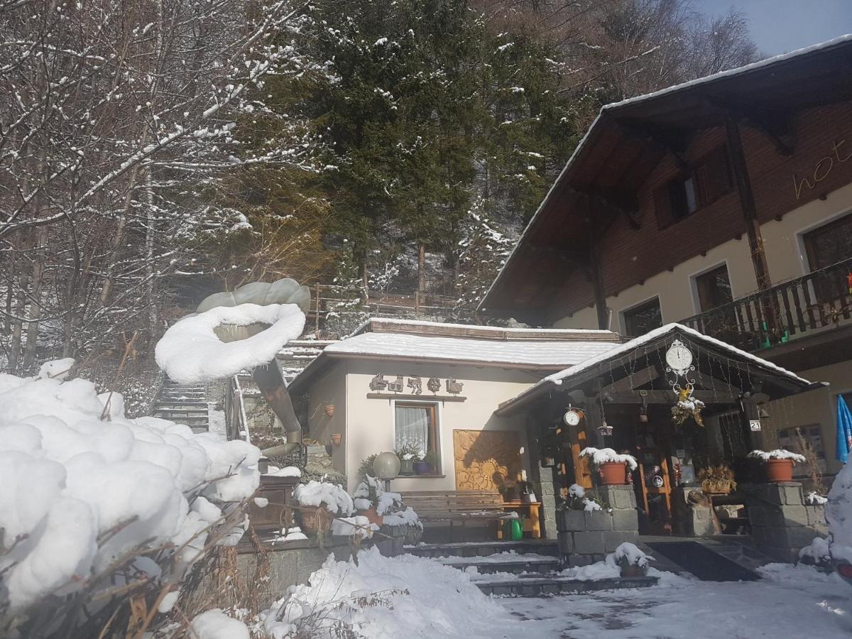 Hotel Daniela Bormio Esterno foto
